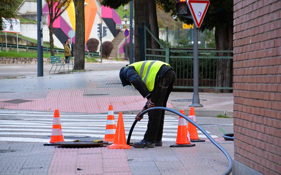 déboucher une toilette sans siphon Montévrain